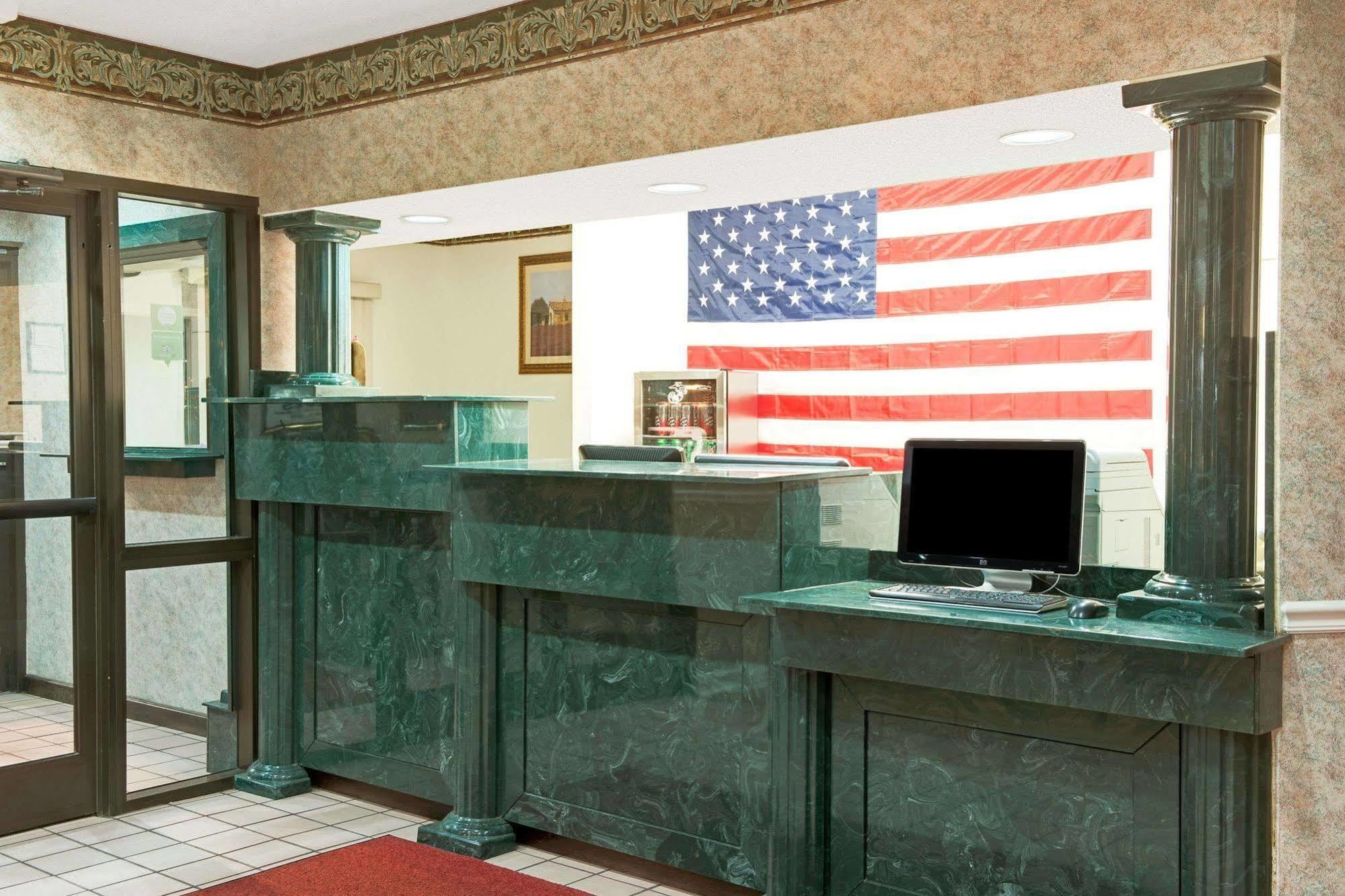 Hallmarc Inn & Suites Of West Memphis Zewnętrze zdjęcie