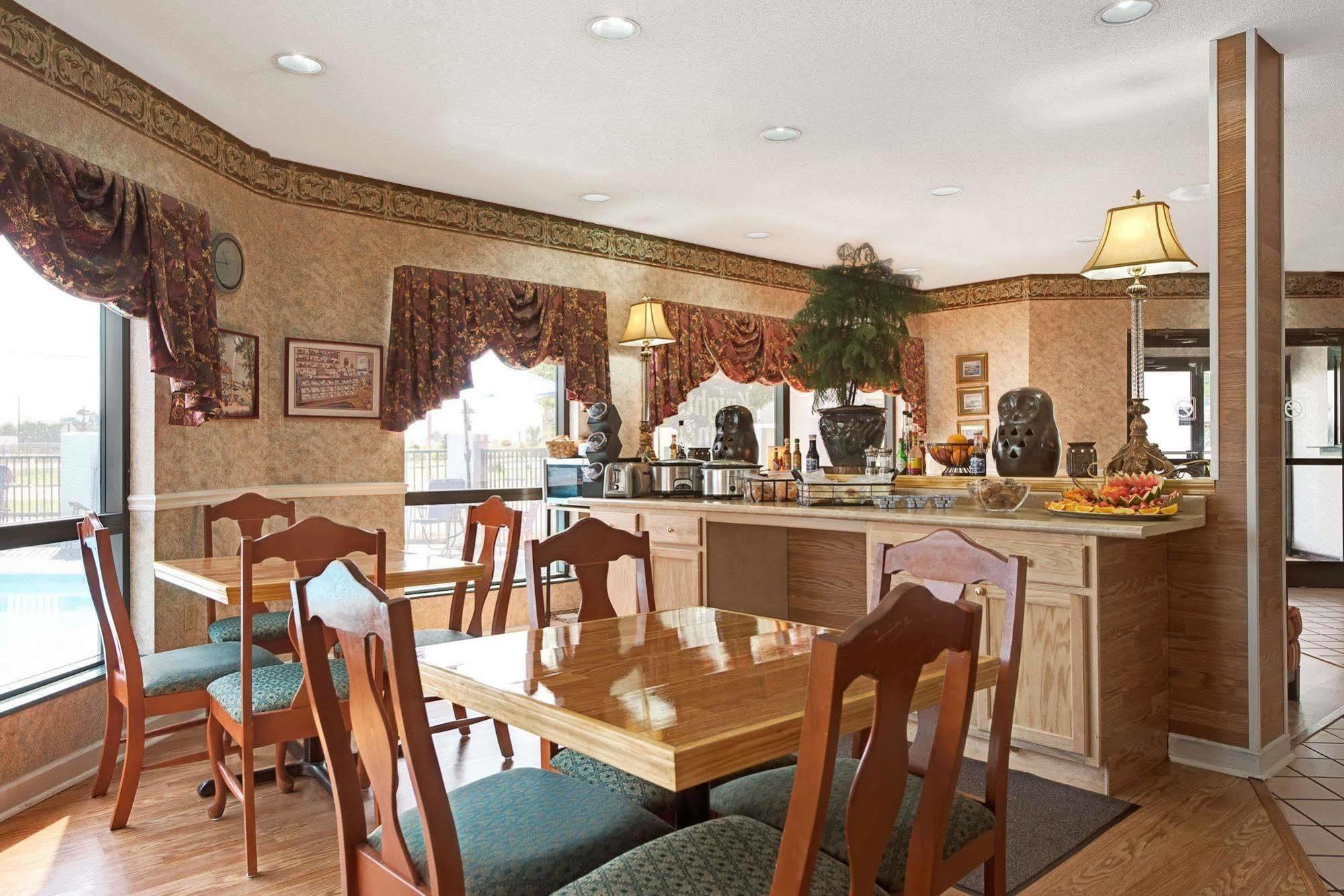 Hallmarc Inn & Suites Of West Memphis Zewnętrze zdjęcie